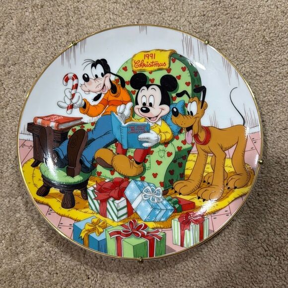Vintage Disney “The Night Before Christmas” Plate